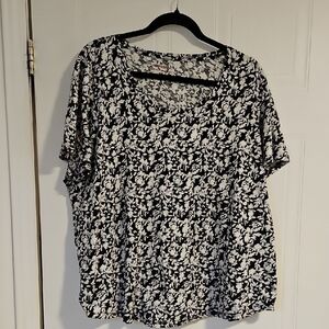 Womens 2X Plus Size Cotton Shirt White Black Floral Print Short Sleeve